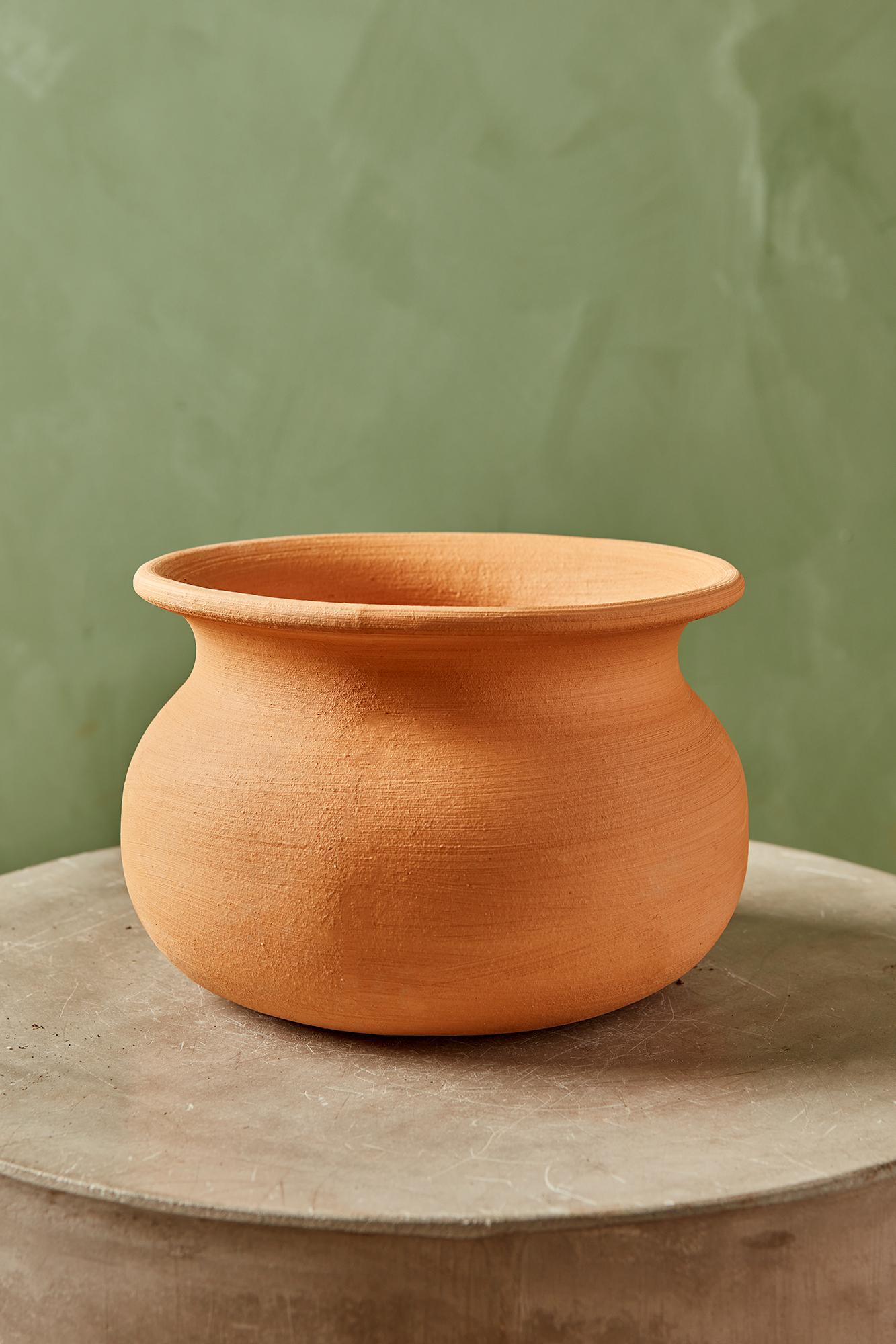 Clay Wash Pot