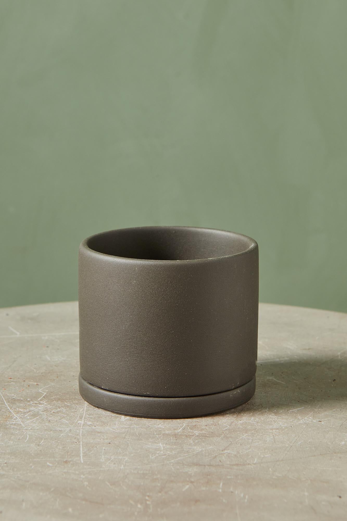 Bombola Planter