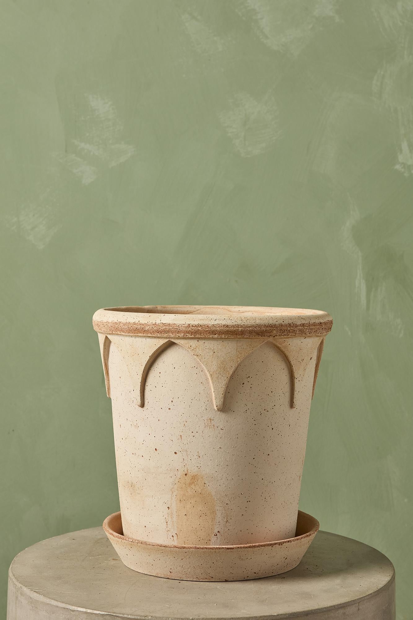 Elizabeth Pot