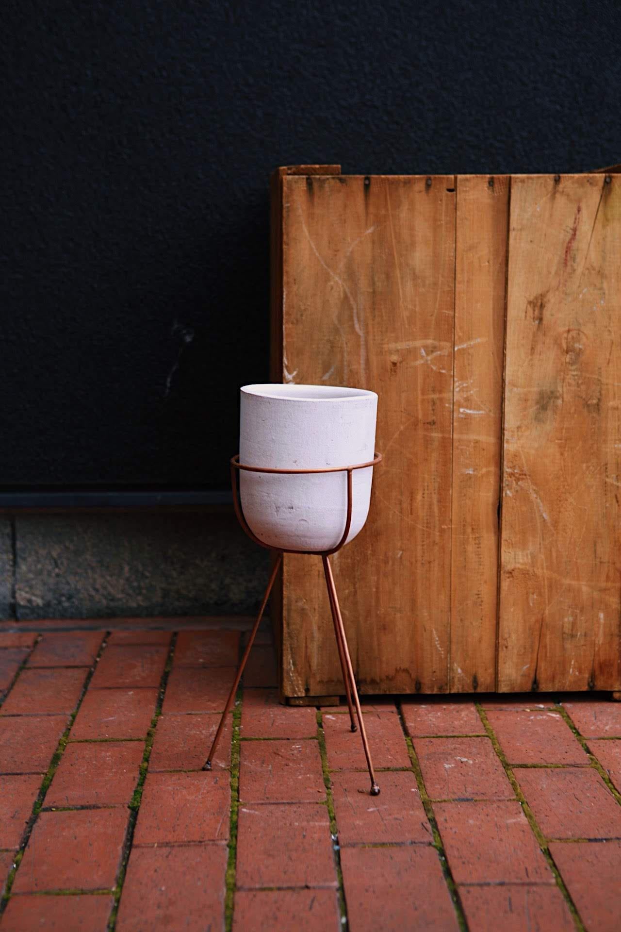 Whitewashed Clay on Copper